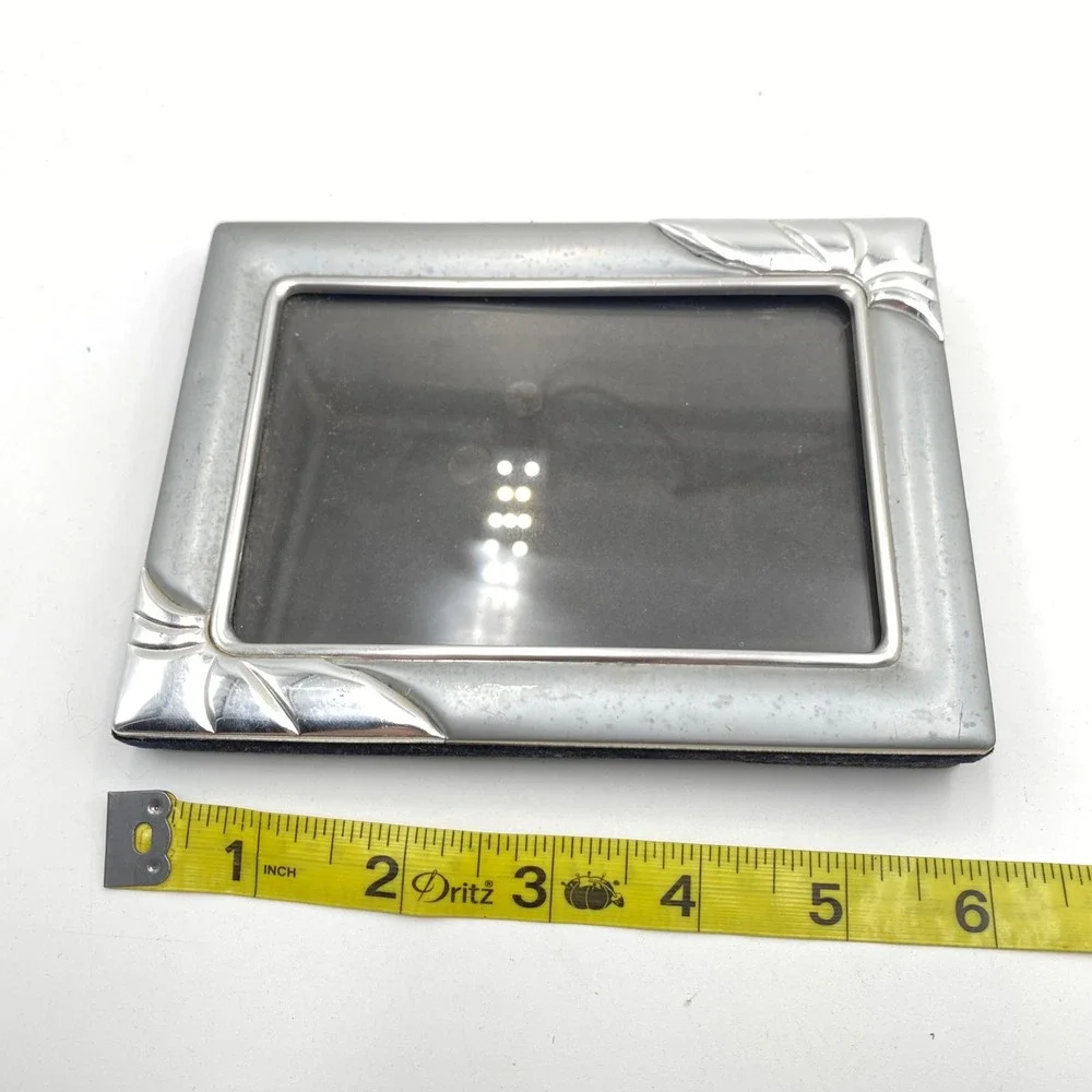 Vintage Art Deco Silver Tone Metal Picture Frame 3.5x5 Tabletop Easel Back